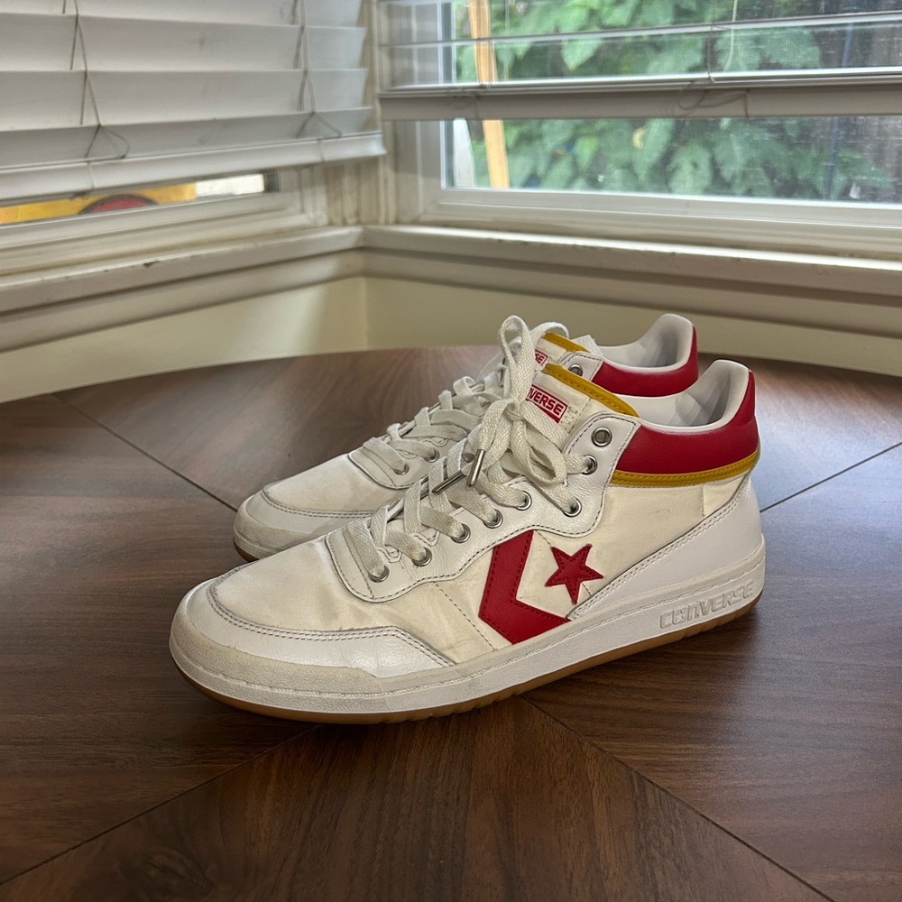 Converse - Picture 5 of 6